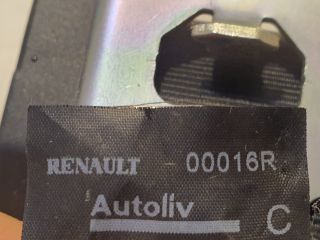 bontott DACIA DUSTER Hátsó középső Biztonsági Öv