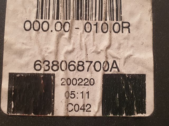 bontott DACIA DUSTER Hátsó középső Biztonsági Öv