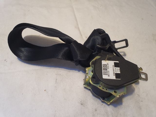 bontott DACIA DUSTER Hátsó középső Biztonsági Öv