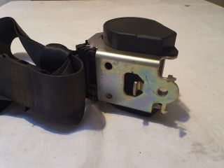 bontott DACIA DUSTER Hátsó középső Biztonsági Öv