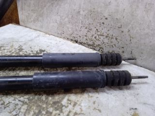 bontott DACIA DUSTER Hátsó Lengéscsillapító Pár