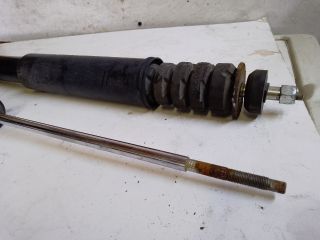 bontott DACIA DUSTER Hátsó Lengéscsillapító Pár