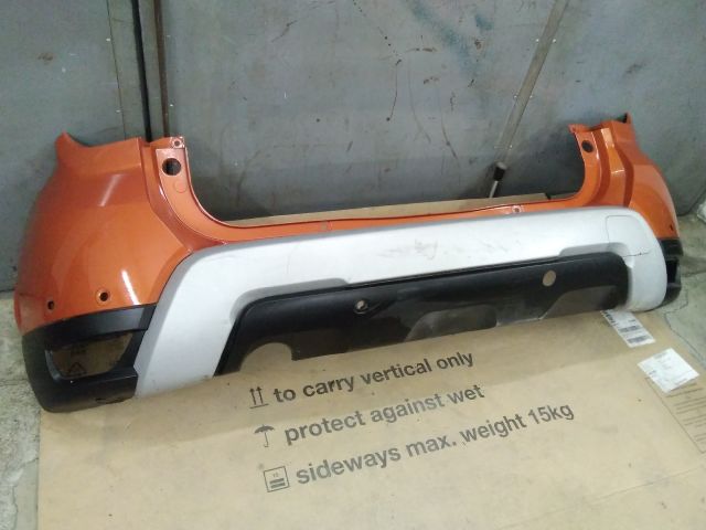 bontott DACIA DUSTER Hátsó Lökhárító (Részeivel)