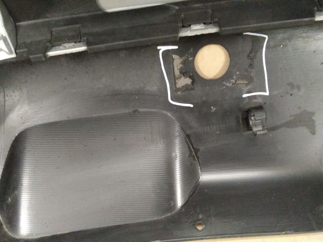 bontott DACIA DUSTER Hátsó Lökhárító (Részeivel)