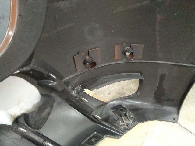 bontott DACIA DUSTER Hátsó Lökhárító (Részeivel)