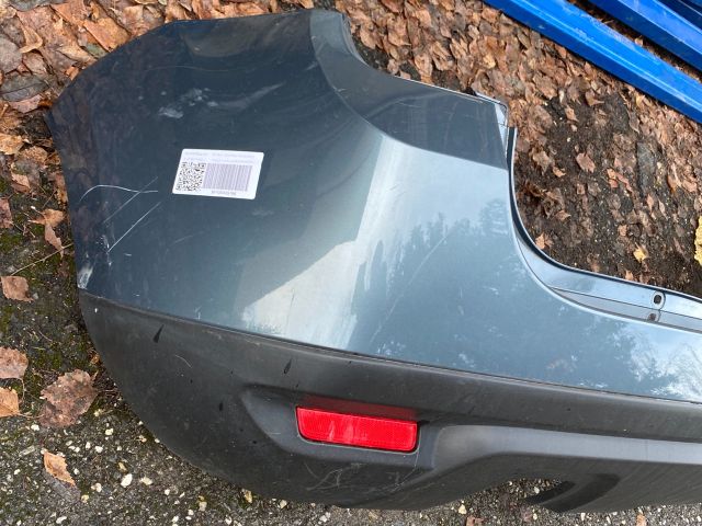 bontott DACIA DUSTER Hátsó Lökhárító (Részeivel)