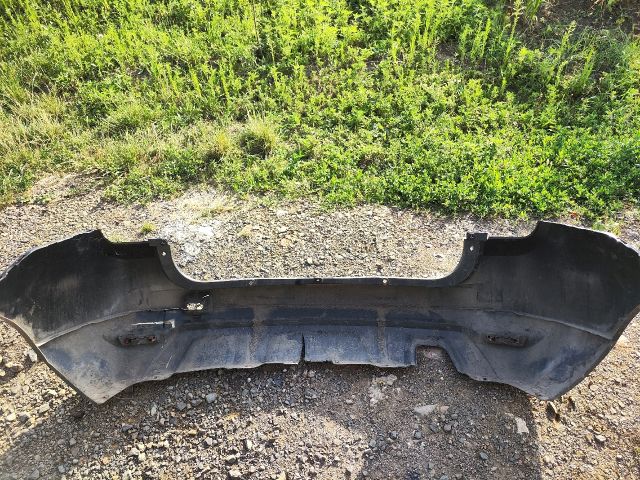 bontott DACIA DUSTER Hátsó Lökhárító (Részeivel)