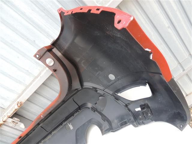 bontott DACIA DUSTER Hátsó Lökhárító (Részeivel)