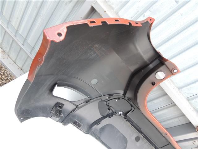 bontott DACIA DUSTER Hátsó Lökhárító (Részeivel)