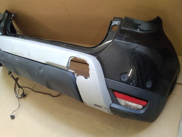 bontott DACIA DUSTER Hátsó Lökhárító (Részeivel)