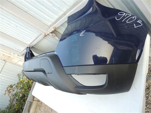 bontott DACIA DUSTER Hátsó Lökhárító (Részeivel)