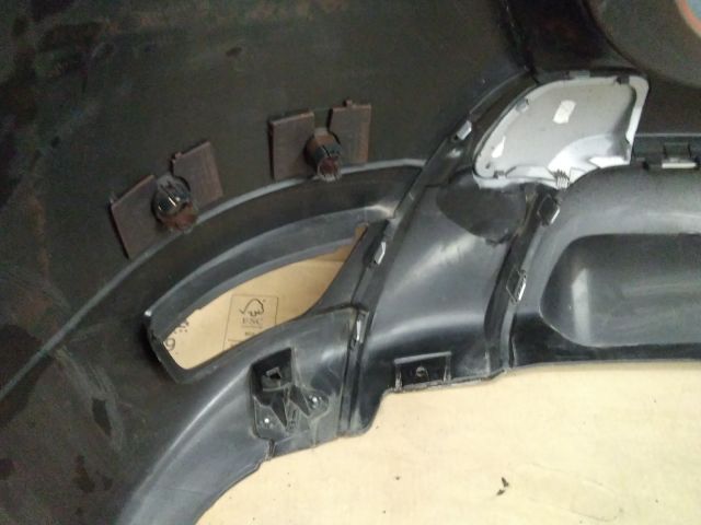 bontott DACIA DUSTER Hátsó Lökhárító (Részeivel)