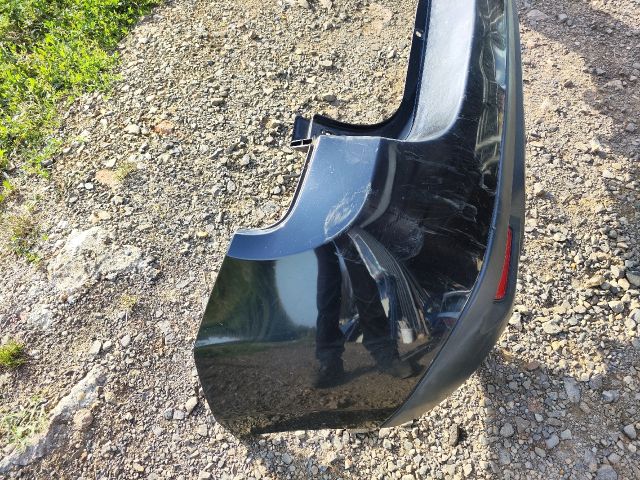 bontott DACIA DUSTER Hátsó Lökhárító (Részeivel)