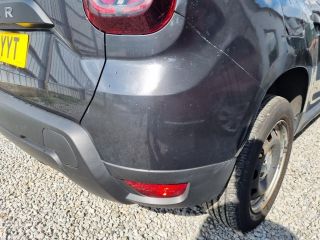 bontott DACIA DUSTER Hátsó Lökhárító (Üresen)