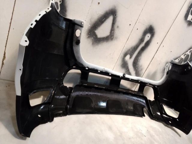 bontott DACIA DUSTER Hátsó Lökhárító (Üresen)