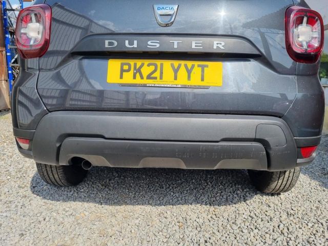 bontott DACIA DUSTER Hátsó Lökhárító (Üresen)