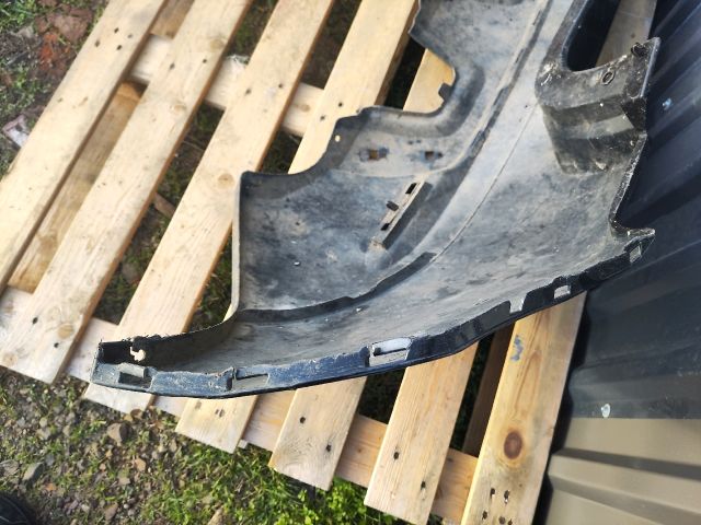 bontott DACIA DUSTER Hátsó Lökhárító (Üresen)