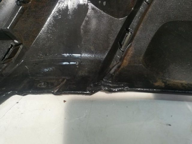 bontott DACIA DUSTER Hátsó Lökhárító (Üresen)