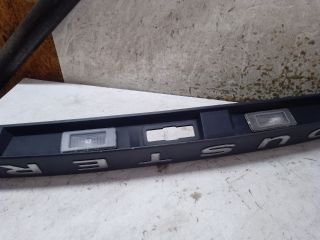 bontott DACIA DUSTER Hátsó Rendszámtábla Világítás