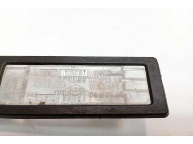 bontott DACIA DUSTER Hátsó Rendszámtábla Világítás