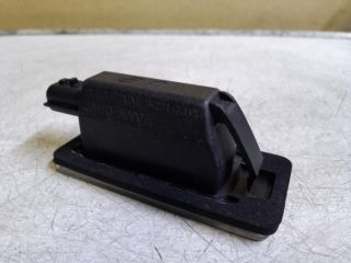 bontott DACIA DUSTER Hátsó Rendszámtábla Világítás