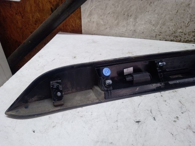 bontott DACIA DUSTER Hátsó Rendszámtábla Világítás