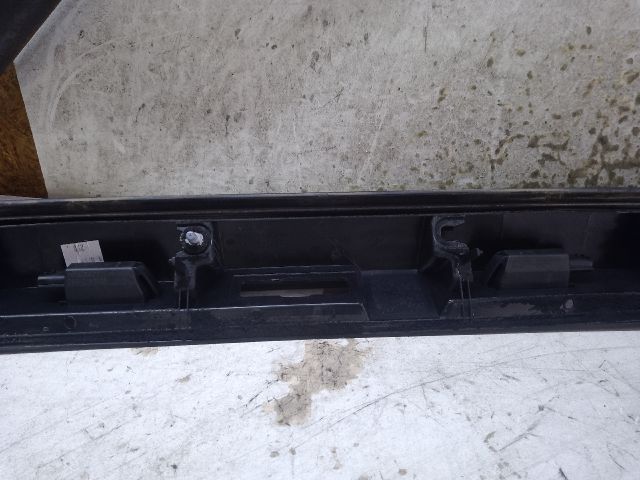 bontott DACIA DUSTER Hátsó Rendszámtábla Világítás