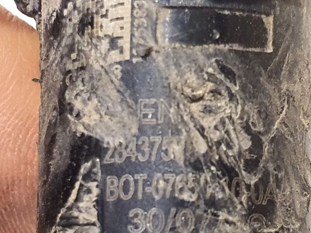 bontott DACIA DUSTER Hátsó Tolatóradar Fej