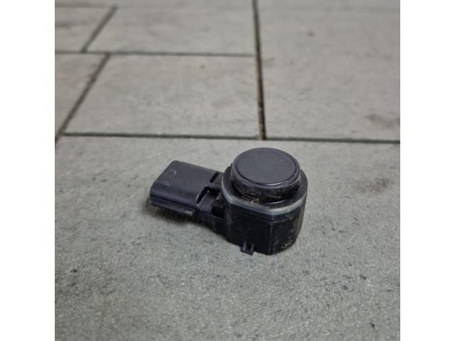 bontott DACIA DUSTER Hátsó Tolatóradar Fej