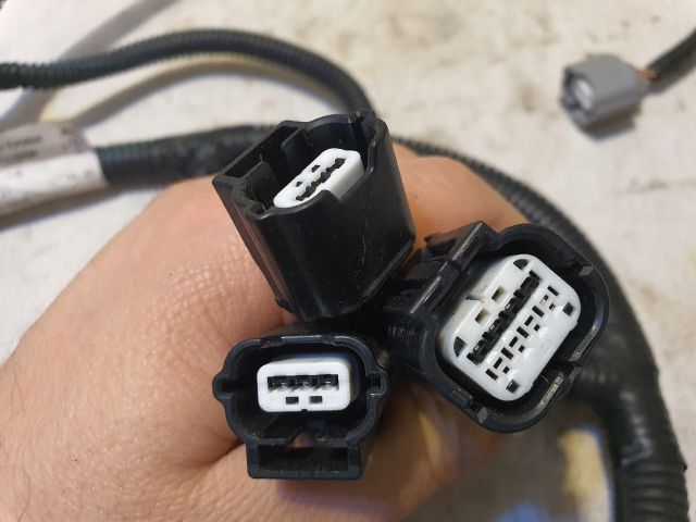 bontott DACIA DUSTER Hátsó Tolatóradar Kábelköteg