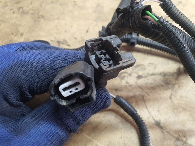 bontott DACIA DUSTER Hátsó Tolatóradar Kábelköteg