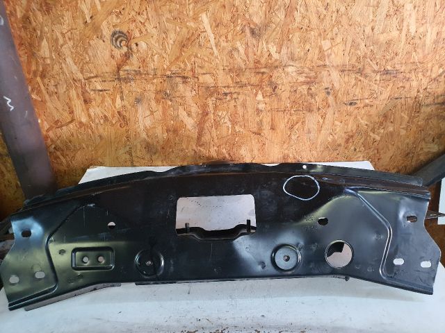 bontott DACIA DUSTER Homlokfal (Üres lemez)