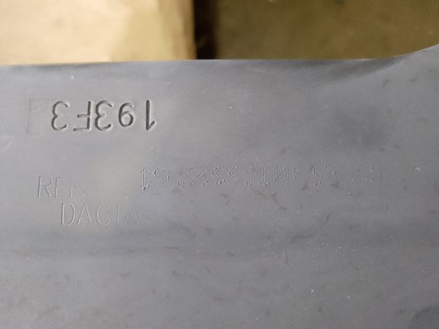 bontott DACIA DUSTER Homlokfal (Üres lemez)