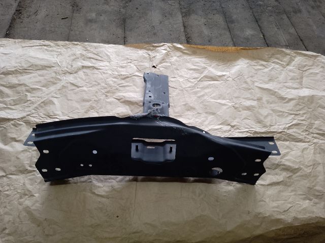 bontott DACIA DUSTER Homlokfal (Üres lemez)