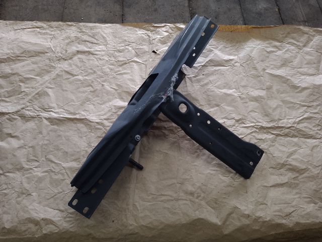 bontott DACIA DUSTER Homlokfal (Üres lemez)