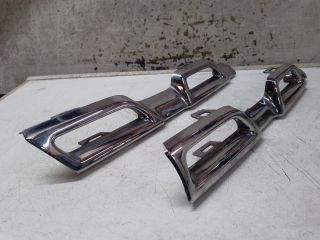 bontott DACIA DUSTER Hűtőrács