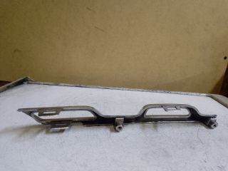 bontott DACIA DUSTER Hűtőrács