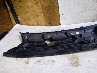 bontott DACIA DUSTER Hűtőrács