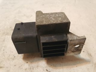 bontott DACIA DUSTER Izzító Relé