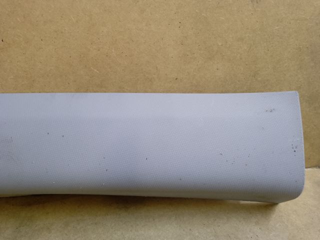 bontott DACIA DUSTER Jobb A Oszlop Burkolat