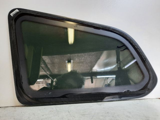 bontott DACIA DUSTER Jobb C Oszlop Oldalablak Üveg