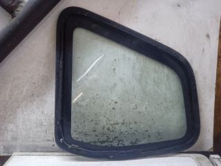 bontott DACIA DUSTER Jobb C Oszlop Oldalablak Üveg