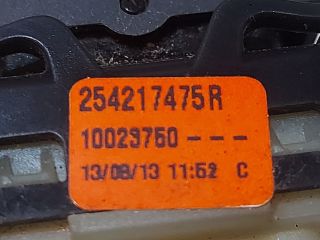 bontott DACIA DUSTER Jobb első Ablakemelő Kapcsoló