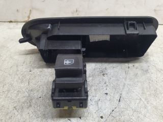 bontott DACIA DUSTER Jobb első Ablakemelő Kapcsoló