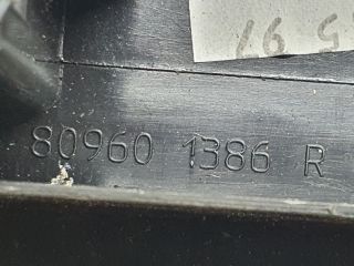 bontott DACIA DUSTER Jobb első Ablakemelő Kapcsoló