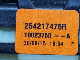 bontott DACIA DUSTER Jobb első Ablakemelő Kapcsoló