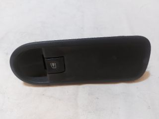 bontott DACIA DUSTER Jobb első Ablakemelő Kapcsoló