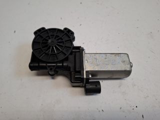 bontott DACIA DUSTER Jobb első Ablakemelő Motor