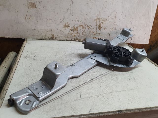 bontott DACIA DUSTER Jobb első Ablakemelő Szerkezet (Elektromos)