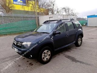 bontott DACIA DUSTER Jobb első Ablakemelő Szerkezet (Elektromos)